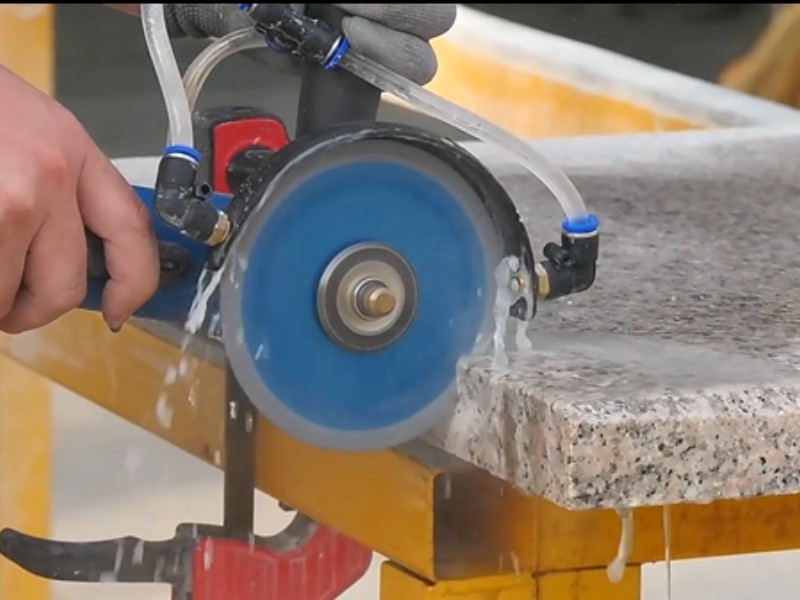 diamond saw blade cutiing concrete
